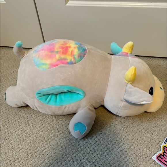 Kellytoy hug a pet rainbow cow Bnwt - Picture 3 of 4